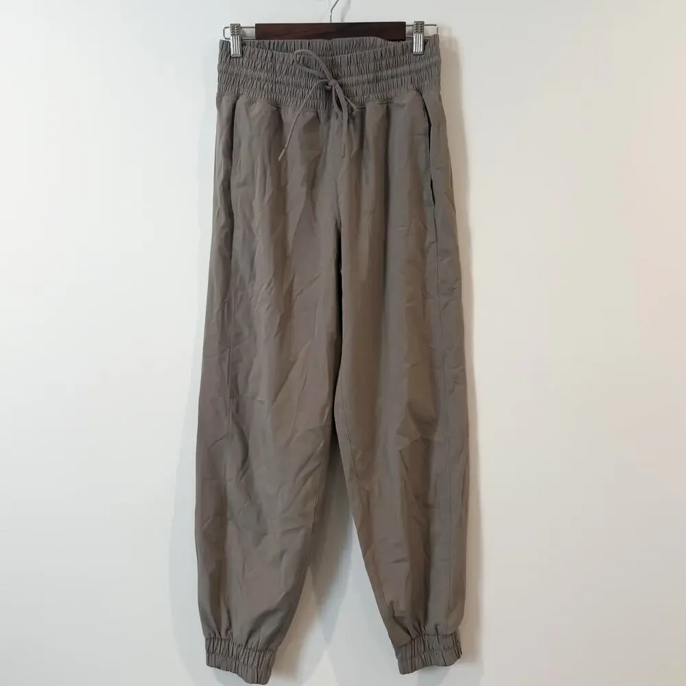 YPB motionTEK Jogger Oat Beige Sweatpants Size S - Picture 3 of 7